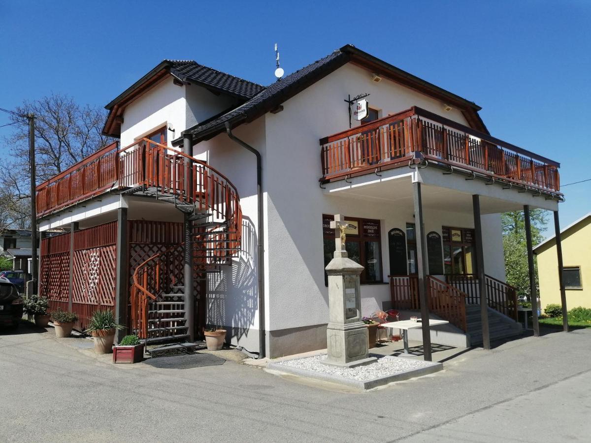 Ubytovani Kolonial Dolni Holetin Exterior foto